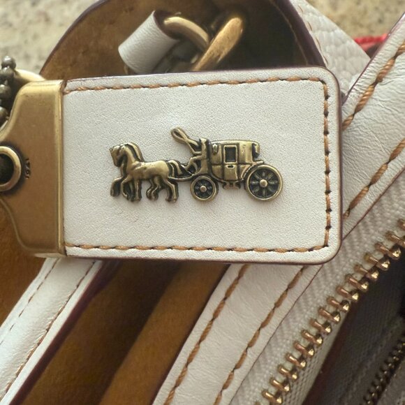 Coach Tea Rose Rogue 25 - Picture 12 of 15